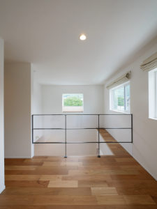 北九州市小倉北区「25坪でも狭くない！4人家族の高性能住宅」の6帖吹き抜け