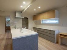 北九州市小倉南区「吹き抜けリビング×家事動線が整う高性能化リノベ」