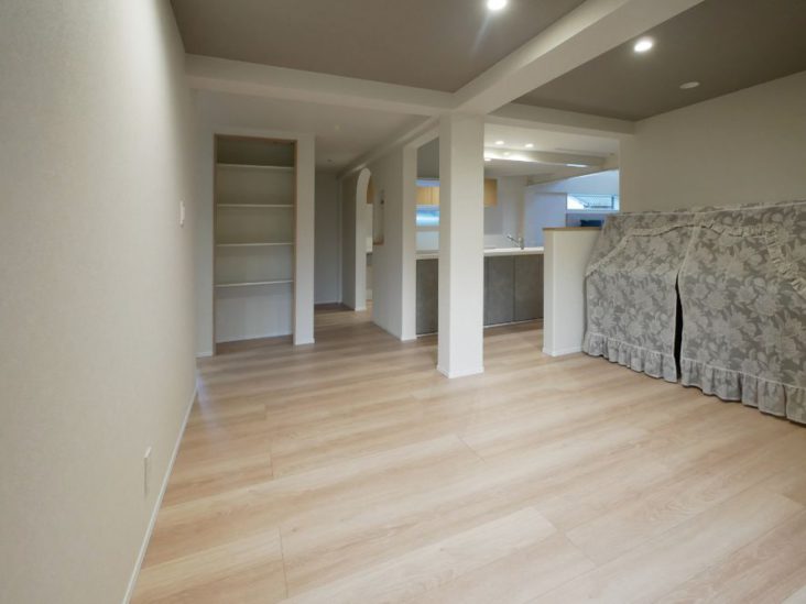 北九州市小倉南区「吹き抜けリビング×家事動線が整う高性能化リノベ」