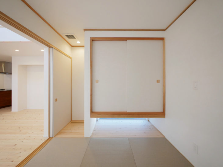 遠賀郡「大きな吹き抜けと家事ラク動線のある家」