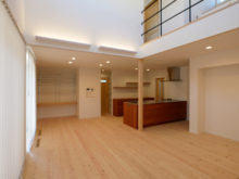 遠賀郡「大きな吹き抜けと家事ラク動線のある家」