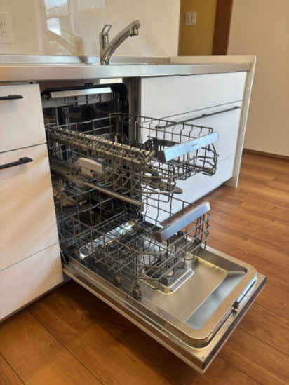 北九州市小倉南区「築48年断熱性能向上リノベ～家事動線が整うカフェ併設住宅～」