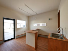 北九州市小倉南区「築48年断熱性能向上リノベ～家事動線が整うカフェ併設住宅～」