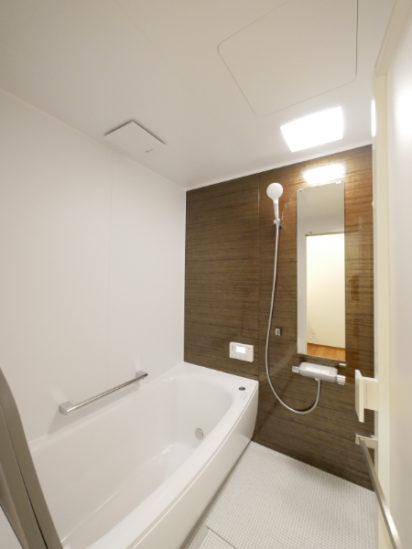 北九州市小倉南区「築48年断熱性能向上リノベ～家事動線が整うカフェ併設住宅～」