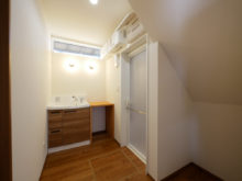 北九州市小倉南区「築48年断熱性能向上リノベ～家事動線が整うカフェ併設住宅～」