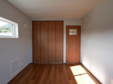 北九州市小倉南区「築48年断熱性能向上リノベ～家事動線が整うカフェ併設住宅～」