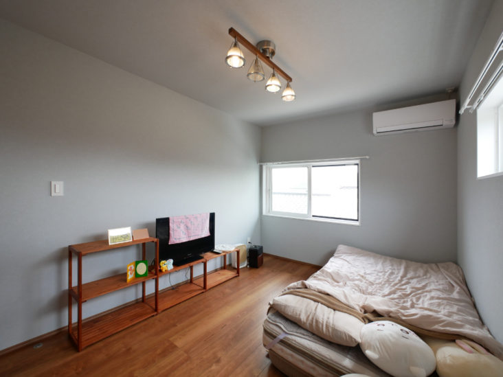 北九州市小倉南区「築48年断熱性能向上リノベ～家事動線が整うカフェ併設住宅～」