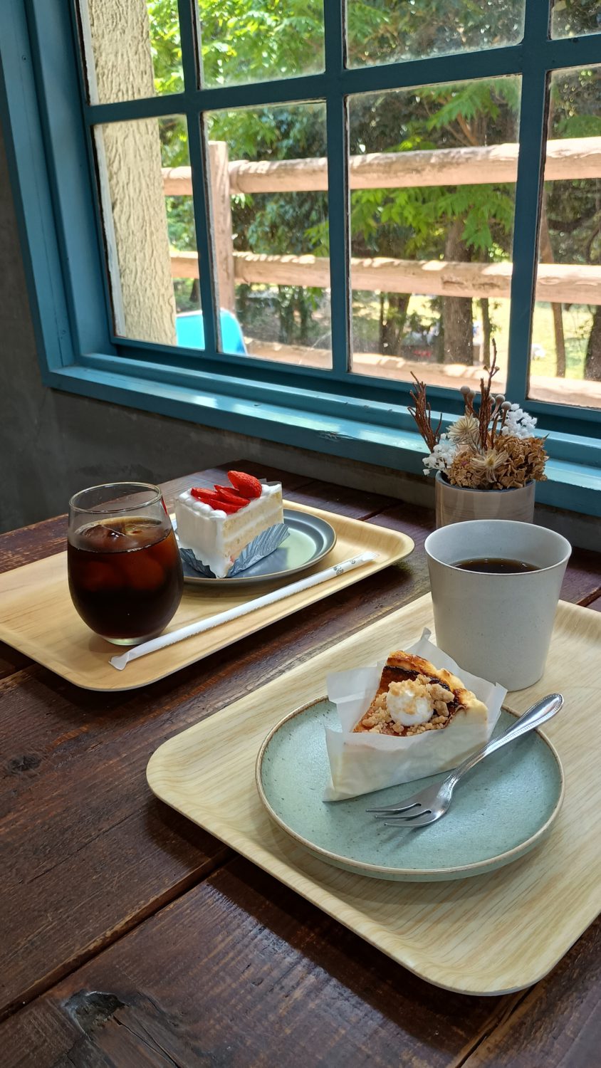 森のカフェ